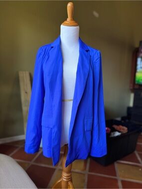 Skies Are Blue Cobalt Open-Front Blazer